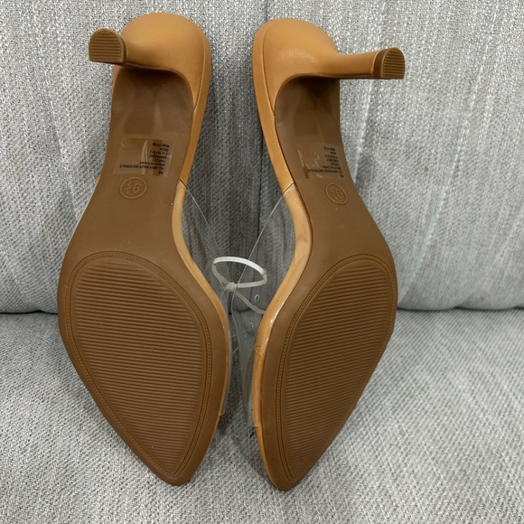 a new day Tan Heels - Picture 3 of 3